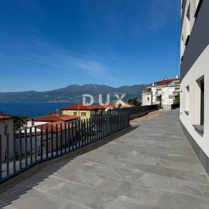 RIJEKA, KANTRIDA – stan od 127m2 u luksuznoj novogradnji samo 250 metara od mora s garažom i panoramskim pogledom na more...