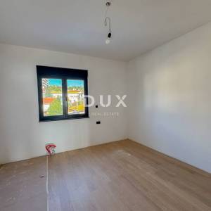 RIJEKA, KANTRIDA – stan od 127m2 u luksuznoj novogradnji samo 250 metara od mora s garažom i panoramskim pogledom na more...