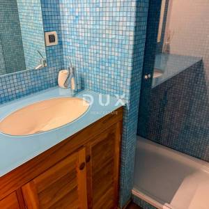 RIJEKA, KANTRIDA - Stan prvi red do mora u blizini Hilton resorta i prekrasne Opatije