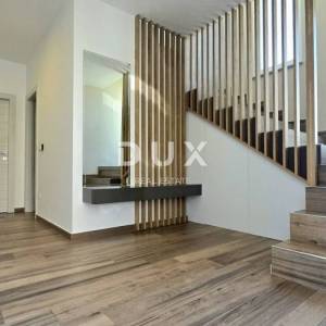 RIJEKA, KRASICA - Dizajnerska villa
