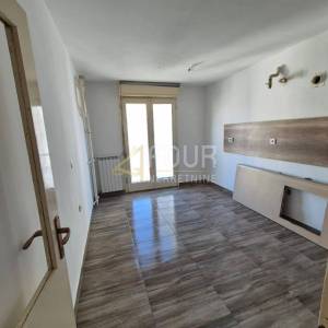 Rijeka, Krimeja, 80.48m2, 3skl, lođa