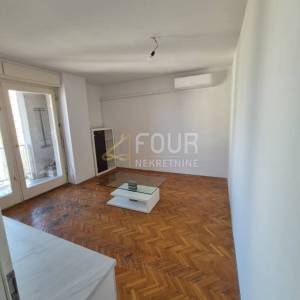 Rijeka, Krimeja, 80.48m2, 3skl, lođa