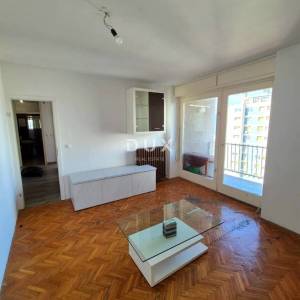 RIJEKA, KRIMEJA - PRILIKA 3SKL s lođom i pogledom na more