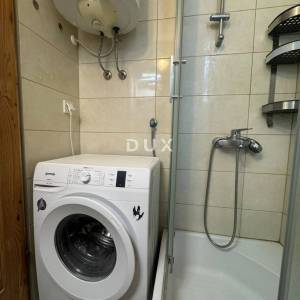 RIJEKA, MLAKA – svijetao i potpuno renoviran 2S stan 