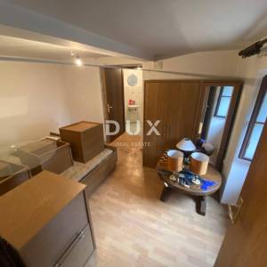 RIJEKA, POTOK - HITNA PRODAJA! SAMO KOD NAS! stan 2S+DB u prizemlju s okućnicom na odličnoj lokaciji! PRILIKA!