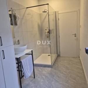 RIJEKA, ŠIRI CENTAR – 3S+DB novoadaptiran stan 105 m²