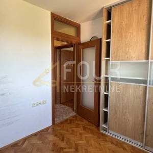 Rijeka, Škurinje, 84.81m2, 3s+db, lođa, pogled na more