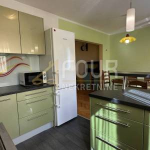 Rijeka, Škurinje, 84.81m2, 3s+db, lođa, pogled na more