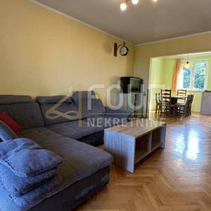 Rijeka, Škurinje, 84.81m2, 3s+db, lođa, pogled na more