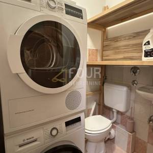 Rijeka, Škurinje, 84.81m2, 3s+db, lođa, pogled na more