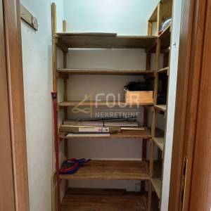 Rijeka, Škurinje, 84.81m2, 3s+db, lođa, pogled na more
