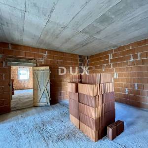 RIJEKA, SRDOČI - Novogradnja 3S+DB s okućnicom od 300m2