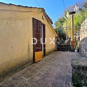RIJEKA, SUŠAČKA DRAGA - Kuća s okućnicom i pogledom, 95m²