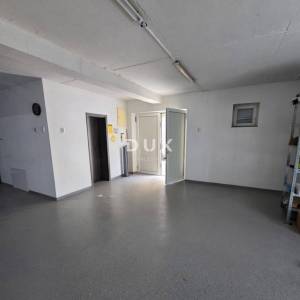 RIJEKA, SUŠAČKA DRAGA - Poslovni prostor 100m2 za najam