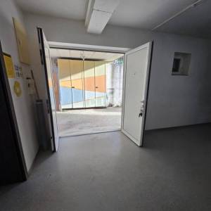 RIJEKA, SUŠAČKA DRAGA - Poslovni prostor 100m2 za najam