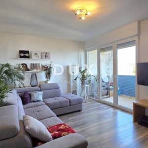 RIJEKA, TURNIĆ - Kompletno uređen dvosobni klasični stan s panoramskim pogledom na Kvarner, 64m2
