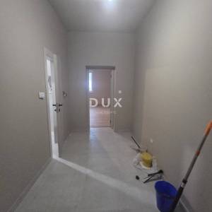 RIJEKA, TURNIĆ - stan potpuno adaptiran 70m2, DB+1S, 2.kat s pogledom na more 