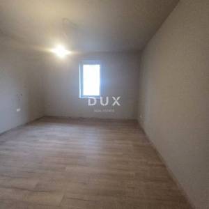 RIJEKA, TURNIĆ - stan potpuno adaptiran 70m2, DB+1S, 2.kat s pogledom na more 