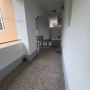 RIJEKA, TURNIĆ - stan potpuno adaptiran 70m2, DB+1S, 2.kat s pogledom na more 