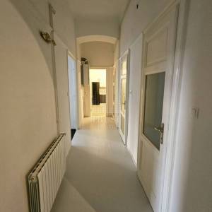 RIJEKA,CENTAR - povijesni stan za najam, 120 m2