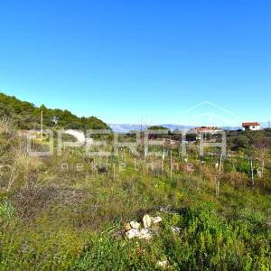Rijetka prilika – zemljište 3.112 m², Dol, otok Hvar