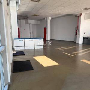 SAMOBOR - Poslovni prostor 250 m² top lokacija