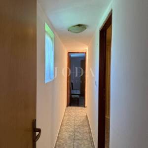 Samostojeća prizemnica na mirnoj lokaciji s dodatnim objektom od 20 m²