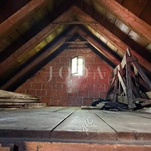 Samostojeća prizemnica na mirnoj lokaciji s dodatnim objektom od 20 m²