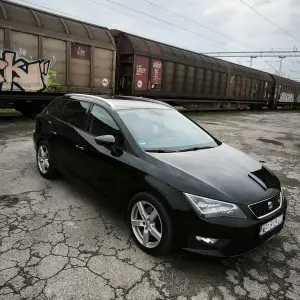 Seat Leon Fr oprema 2.0 TDI 184 KS ,Dsg mjenjač
