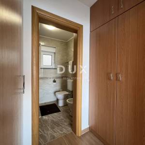 SENJ, OKOLICA - Ekskluzivna nekretnina prvi red do mora