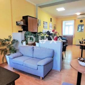 SENJ - Poslovni prostor s potencijalom  od 50,52 m2 u blizi centra