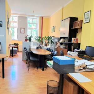 SENJ - Poslovni prostor s potencijalom  od 50,52 m2 u blizi centra
