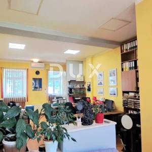 SENJ - Poslovni prostor s potencijalom  od 50,52 m2 u blizi centra