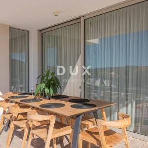 ŠIBENIK, BILICE – Novogradnja s bazenom 8x4 na parceli 1000 m²