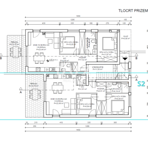 ŠIBENIK, BRODARICA – Stan 1. red uz more, vrt 157 m², novogradnja