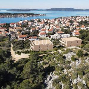ŠIBENIK, BRODARICA - Stan na prodaju, novogradnja, s pogledom na Krapanj