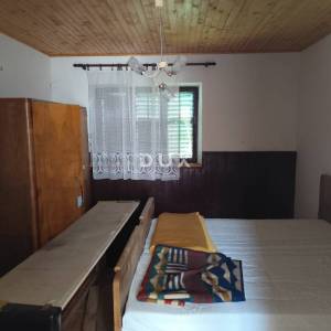 ŠIBENIK RASLINA - Samostojeća kuća s poslovnim prostorom, 2. red od mora