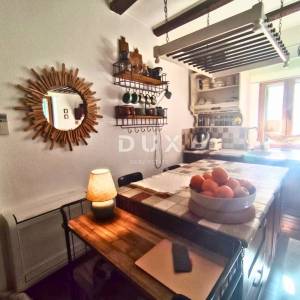 ŠIBENIK, STARI GRAD - Obnovljena kamena kuća 151 m²