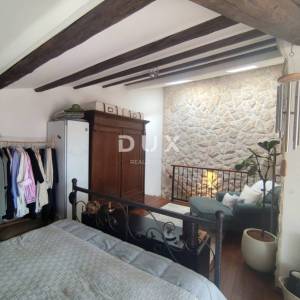 ŠIBENIK, STARI GRAD - Obnovljena kamena kuća 151 m²