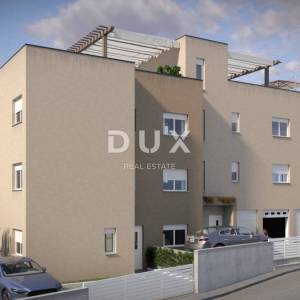 ŠIBENIK, VODICE – 121 m² privatnog vrta, garaža, 500 m od mora