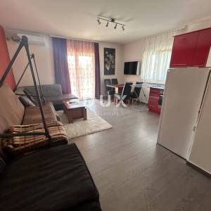 ŠIBENIK, VODICE – 3 SJ + mogućnost 6, parcela 920 m²