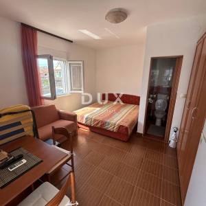 ŠIBENIK, VODICE – 3 SJ + mogućnost 6, parcela 920 m²