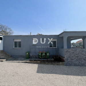 ŠIBENIK, VODICE – 3 SJ + mogućnost 6, parcela 920 m²