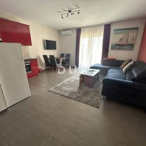 ŠIBENIK, VODICE – 3 SJ + mogućnost 6, parcela 920 m²