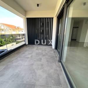 ŠIBENIK, VODICE – Dvosoban stan s 2 velike terase (25 m²), NOVOGRADNJA