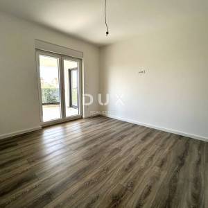 ŠIBENIK, VODICE – Dvosoban stan s 2 velike terase (25 m²), NOVOGRADNJA