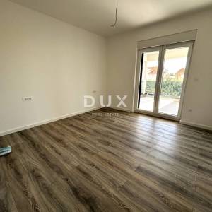 ŠIBENIK, VODICE – Dvosoban stan s 2 velike terase (25 m²), NOVOGRADNJA
