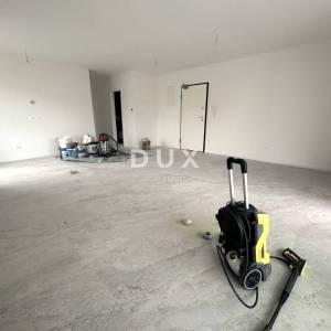 ŠIBENIK, VODICE – Luksuzan stan u novogradnji S8
