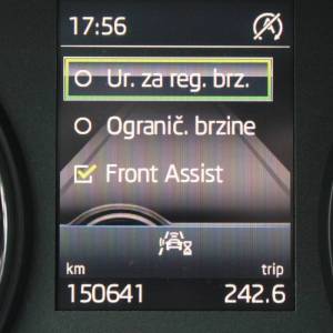 Škoda Karoq 1.5 TSi -nije uvoz reg 3/2027