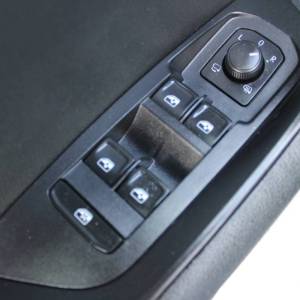 Škoda Karoq 1.5 TSi -nije uvoz reg 3/2027